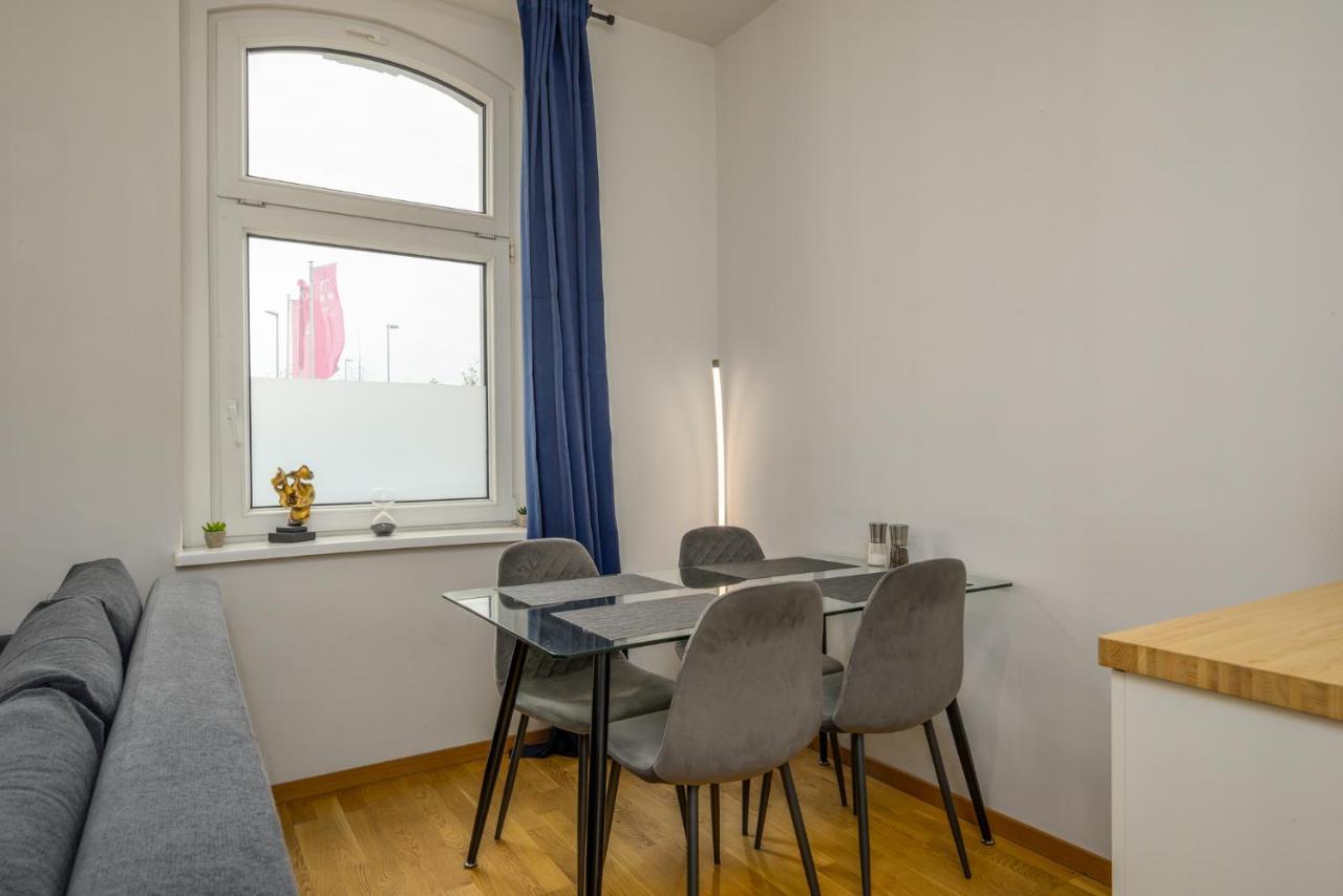 Arbio I Retro Apart Near Leipzig Hauptbahnhof Eksteriør billede