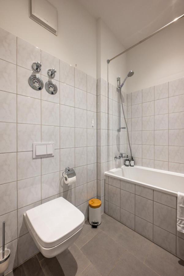 Arbio I Retro Apart Near Leipzig Hauptbahnhof Eksteriør billede