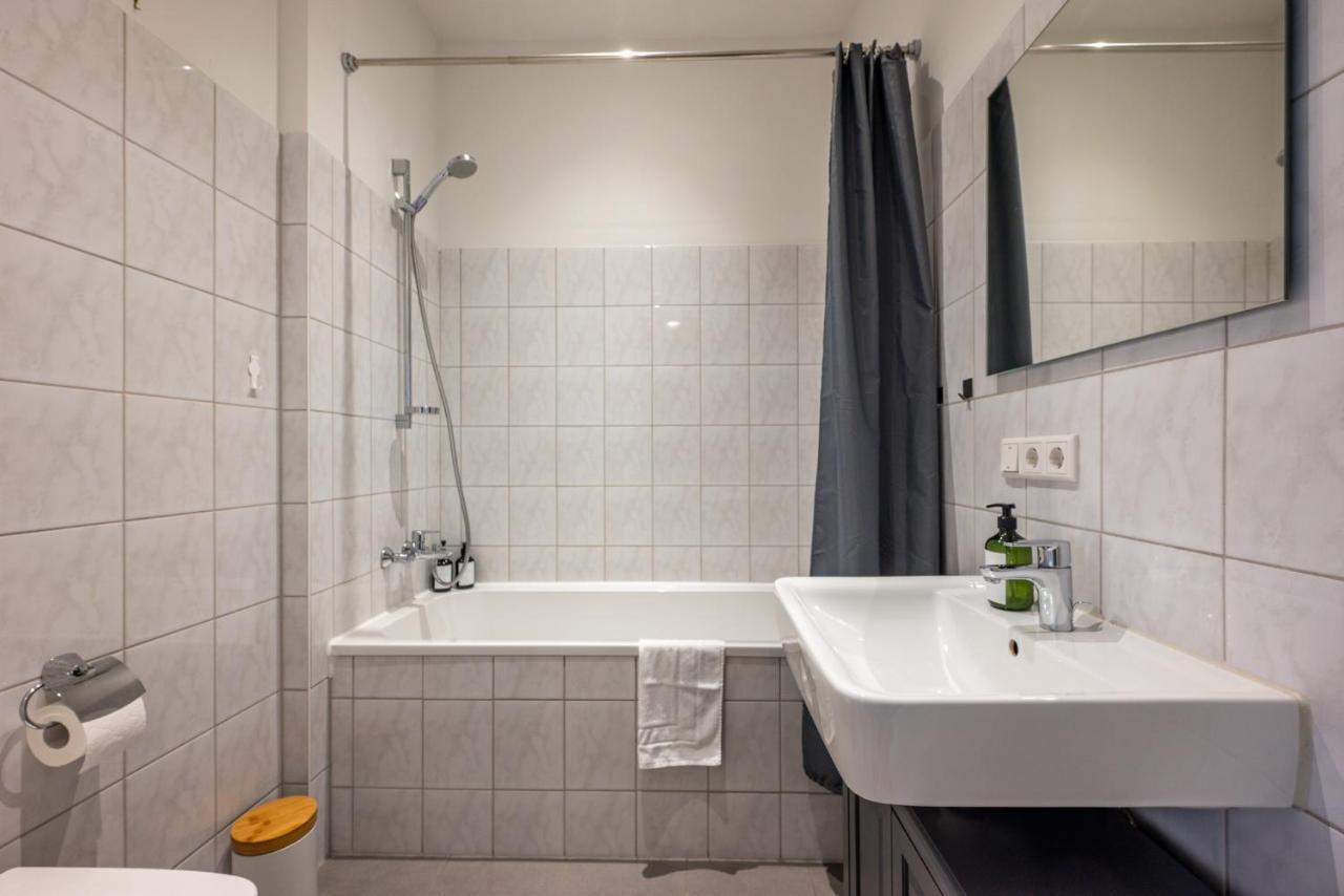 Arbio I Retro Apart Near Leipzig Hauptbahnhof Eksteriør billede