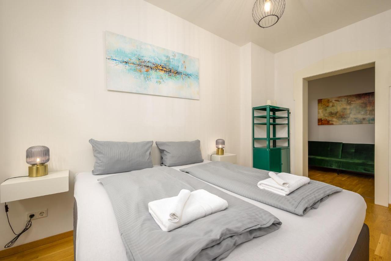 Arbio I Retro Apart Near Leipzig Hauptbahnhof Eksteriør billede